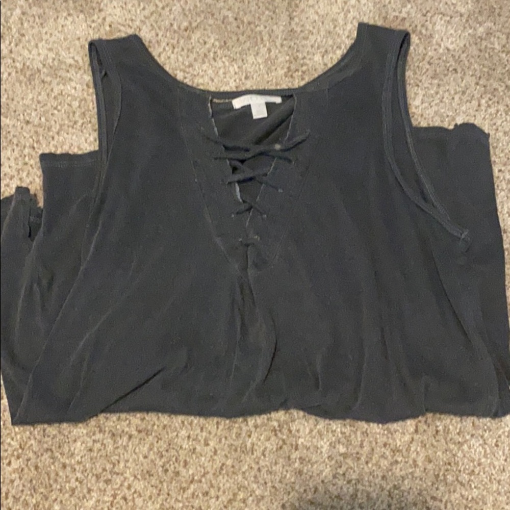 Gray tank top